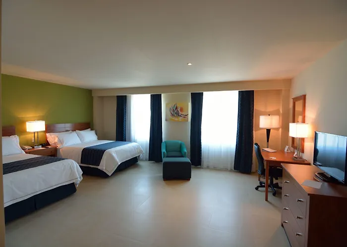 Express By Ihg Station touristique